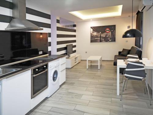 Conil Red-Black Apartment Conil De La Frontera Ngoại thất bức ảnh